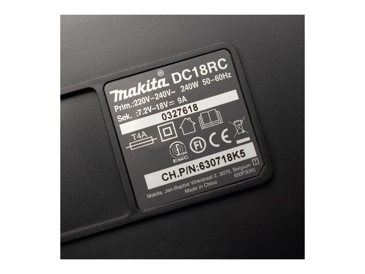 แบตเตอรี่ 18V 3.0Ah 2 ก้อน พร้อมแท่นชาร์จเร็วและกล่อง MAKPAC (7/7)